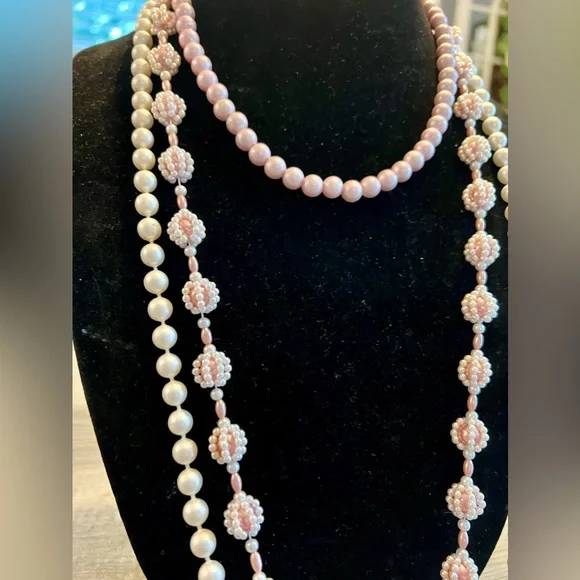 PEARL PERFECTION 4 PIECE SET!! 3 necklaces & clip on earrings STUNNING - Picture 4 of 7